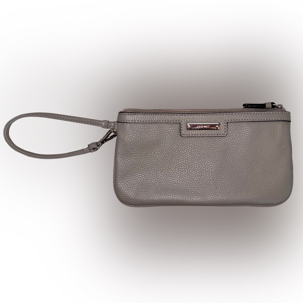 Nine West Gray Pebbled Faux Leather Wristlet with Leopard Print Interior